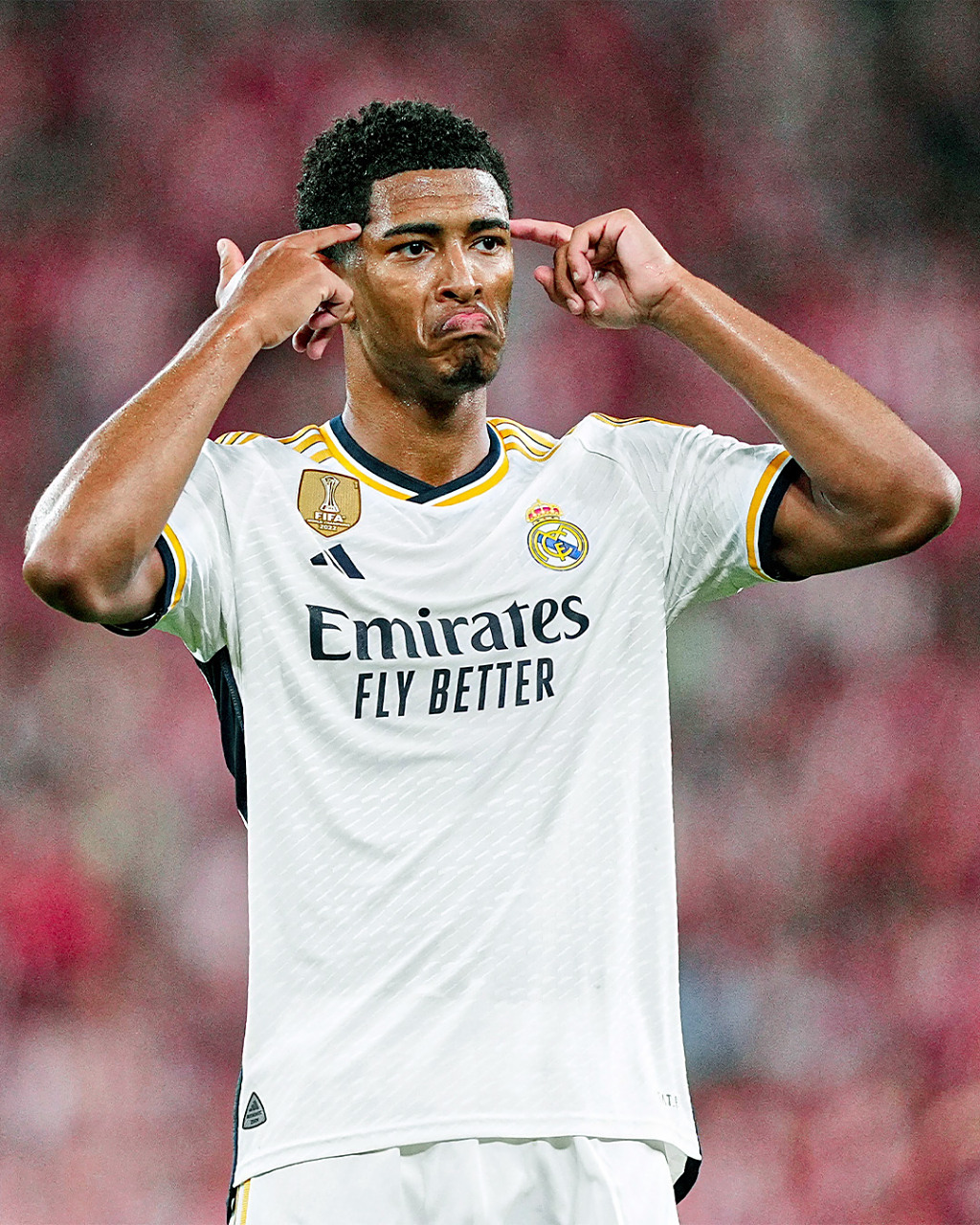 从天堂到地狱，索博在2-1领先后疯狂庆祝，被绝杀后伤心落泪