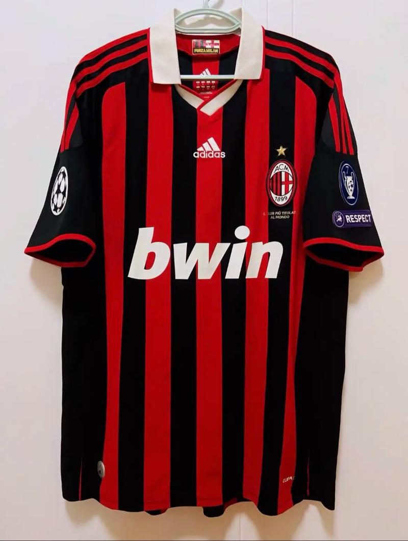 爱德华兹第三节7中5轰13分，带领森林狼追平比分