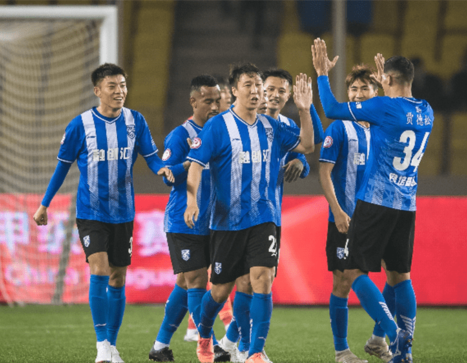 国脚徐新接近加盟云南玉昆，31岁中场驰援保级队，双赢还是冒险？